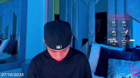 Sebastian online show from October 7, 2025, 8:17 pm