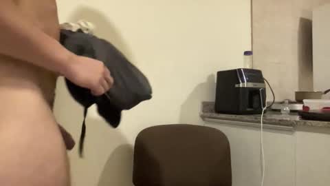 sebybeba online show from February 3, 2026, 2:53 am