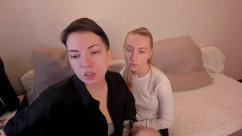 Amanda and  pair in a real life we love each other but can play with you online show from February 24, 2025, 8:27 am