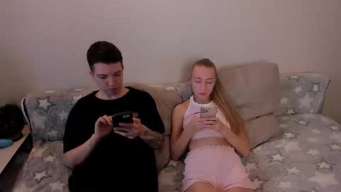 Amanda and  pair in a real life we love each other but can play with you online show from October 1, 2025, 8:31 am