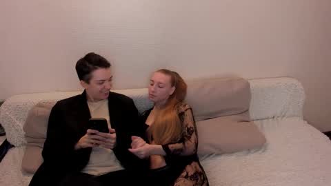 Amanda and  pair in a real life we love each other but can play with you online show from December 20, 2025, 5:53 pm
