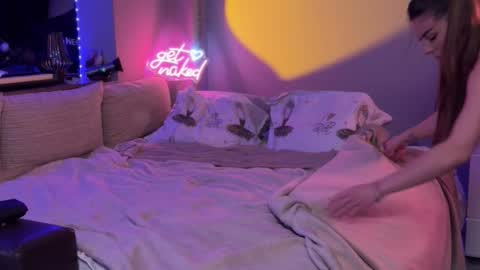 Secret Lovers online show from April 16, 2026, 6:41 pm