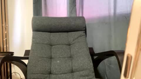 Snapshot of secretanni chatting on November 11, 2025, 12:16 pm Anni online show from November 11, 2025, 12:16 pm