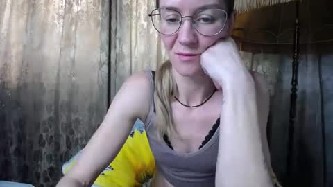 secretcandy222 online show from February 21, 2025, 11:01 am