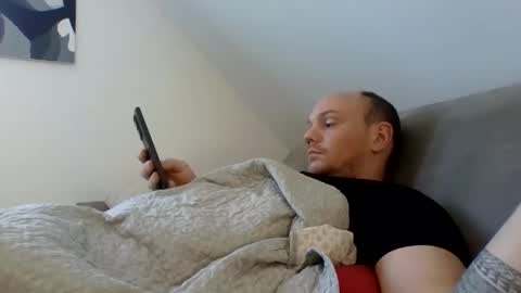 Simon online show from February 3, 2025, 1:30 pm