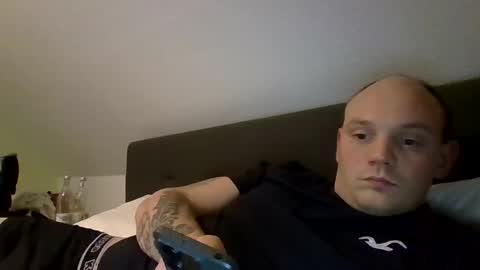 Simon online show from February 6, 2025, 7:18 pm