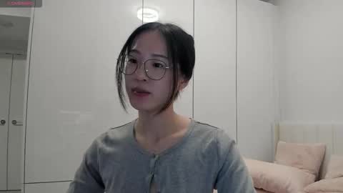 Angela online show from November 15, 2025, 2:31 am