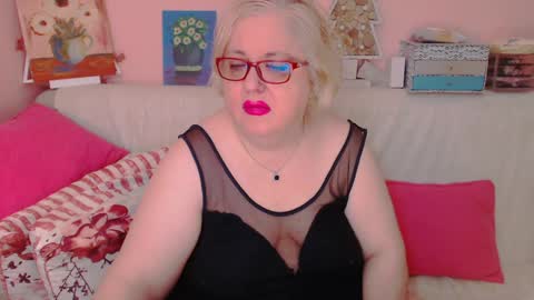 Alice online show from December 19, 2024, 7:18 pm
