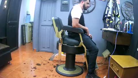 the Barber online show from February 21, 2025, 11:21 pm