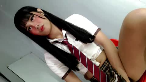 Snapshot of seduce_and_surrender chatting on November 16, 2025, 6:08 am YU RI online show from November 16, 2025, 6:08 am