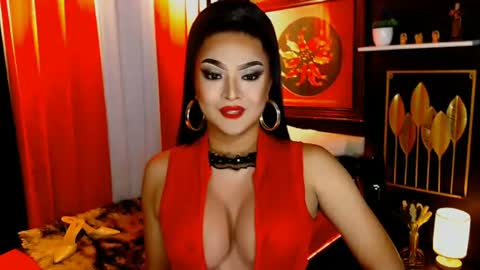 seducinglinda online show from July 7, 2026, 12:09 pm