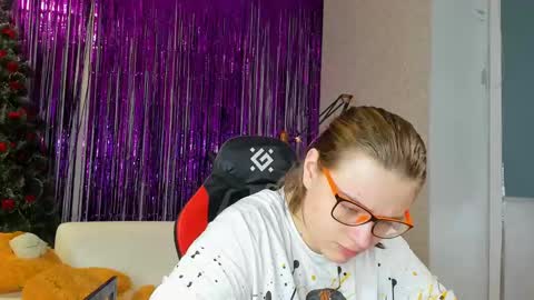 seductive_she_wolf online show from January 31, 2025, 6:57 pm