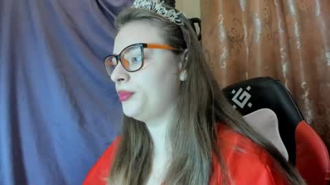 seductive_she_wolf online show from April 29, 2026, 6:25 pm