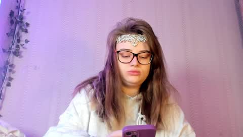 seductive_she_wolf online show from May 7, 2026, 6:52 am