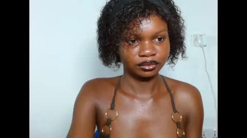 seductive_sugar247 online show from April 28, 2026, 2:49 am