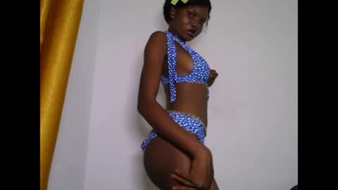 seductive_sugar247 online show from May 4, 2026, 4:47 pm