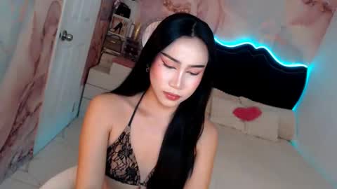Snapshot of seductive_vana chatting on May 26, 2026, 9:11 pm Vanessa online show from May 26, 2026, 9:11 pm