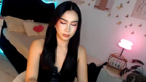 Snapshot of seductive_vana chatting on June 17, 2026, 4:41 pm Vanessa online show from June 17, 2026, 4:41 pm