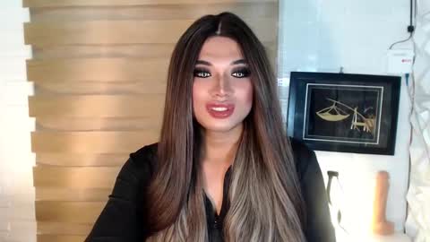Snapshot of seductivedeluxe69 chatting on March 9, 2025, 9:57 am Deluxe online show from March 9, 2025, 9:57 am
