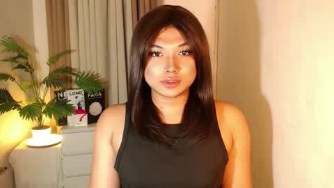 Deluxe online show from December 17, 2025, 1:28 pm