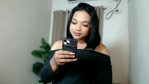 Snapshot of seductivedeluxe69 chatting on July 21, 2026, 7:38 pm Deluxe online show from July 21, 2026, 7:38 pm