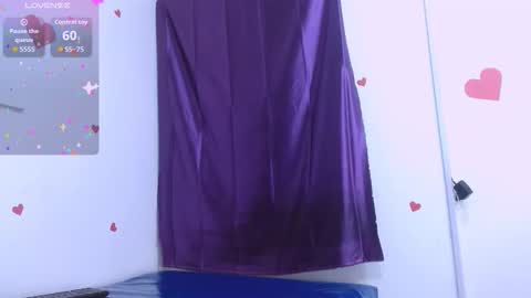 Snapshot of seductivespellvagina80 chatting on November 2, 2025, 5:10 am Estefany online show from November 2, 2025, 5:10 am