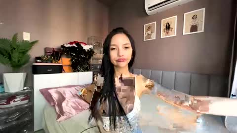 Snapshot of seductivetsstacie chatting on March 29, 2026, 8:47 am Stacie online show from March 29, 2026, 8:47 am