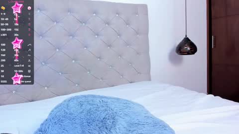 seductivo online show from March 8, 2025, 5:43 pm