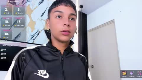 seductivo online show from March 12, 2026, 5:57 am