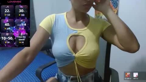seductress_malia online show from April 16, 2026, 12:50 pm