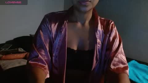 Snapshot of seductress_malia chatting on July 23, 2026, 9:29 am seductress_malia online show from July 23, 2026, 9:29 am
