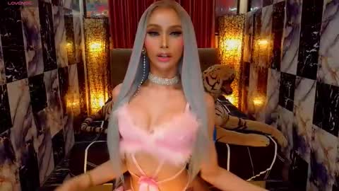 KATARINA LUST online show from May 8, 2026, 9:36 am