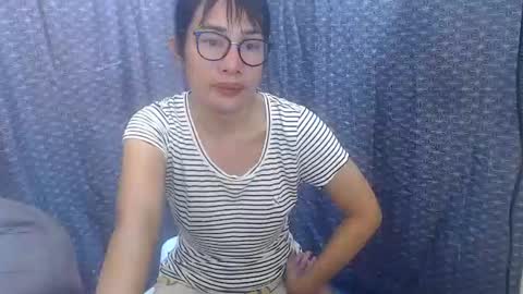 Julia Starlette online show from July 26, 2026, 11:22 pm