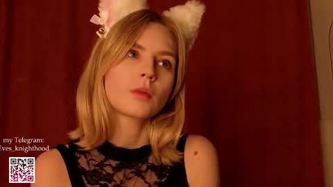 Eva online show from February 3, 2026, 9:42 pm