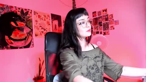 Luciana online show from September 11, 2025, 1:17 am