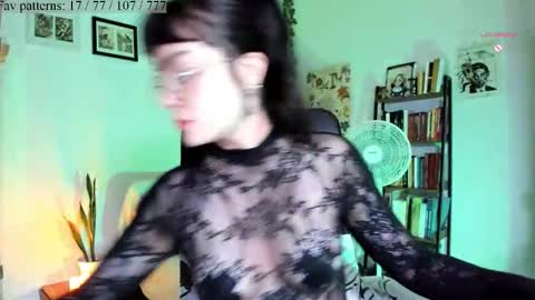 Luciana online show from October 11, 2025, 11:25 pm