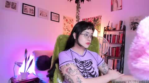 Snapshot of segismunda chatting on May 2, 2026, 12:37 am Luciana online show from May 2, 2026, 12:37 am