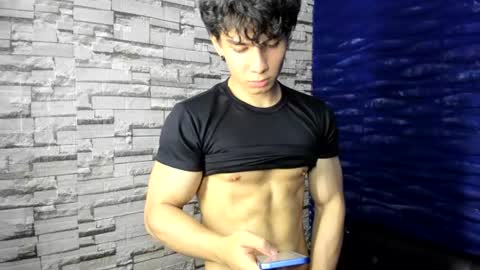 Snapshot of seigfried0 chatting on June 13, 2026, 1:58 am Seigfried online show from June 13, 2026, 1:58 am
