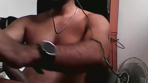 sek99 online show from December 3, 2025, 8:29 pm