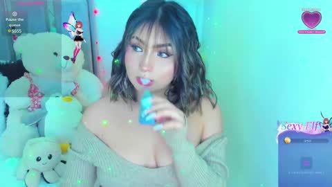 Snapshot of sele_star chatting on January 18, 2025, 2:36 am Selena online show from January 18, 2025, 2:36 am