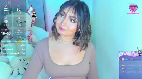 Snapshot of sele_star chatting on January 19, 2025, 7:15 am Selena online show from January 19, 2025, 7:15 am