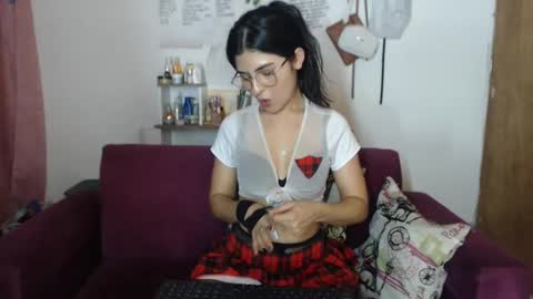 Snapshot of seleena_01 chatting on December 2, 2024, 11:18 pm seleena_01 online show from December 2, 2024, 11:18 pm