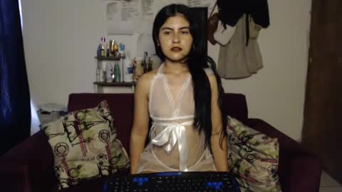 Snapshot of seleena_01 chatting on February 25, 2025, 10:18 pm seleena_01 online show from February 25, 2025, 10:18 pm