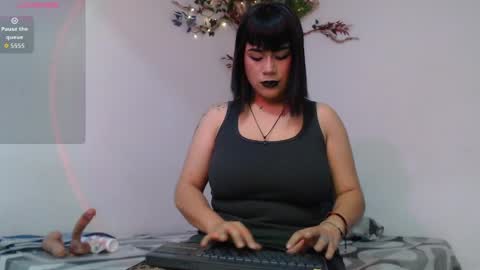 Snapshot of selen_extasis chatting on April 27, 2026, 2:20 am Selen online show from April 27, 2026, 2:20 am