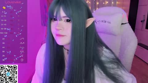 Snapshot of selena___cute chatting on March 23, 2026, 5:33 am Selena online show from March 23, 2026, 5:33 am