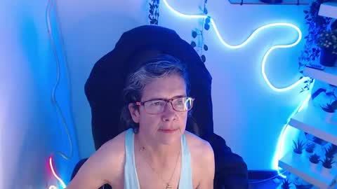 Snapshot of selena_ferreira chatting on June 3, 2026, 6:35 pm Selena online show from June 3, 2026, 6:35 pm