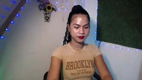 selena_fox2000 online show from May 21, 2026, 1:45 am