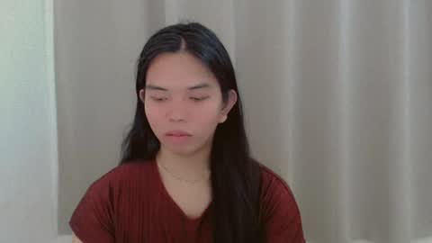 Selena online show from December 17, 2024, 3:06 am