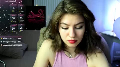 Snapshot of selena_grey_ chatting on February 16, 2025, 7:26 am Selena online show from February 16, 2025, 7:26 am