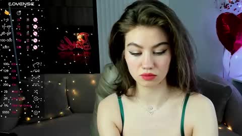 Snapshot of selena_grey_ chatting on March 2, 2025, 7:21 am Selena online show from March 2, 2025, 7:21 am